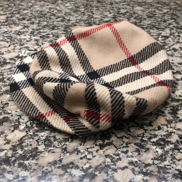 SOLD - Burberry Nova check newsboy hat - Picture 2 of 5